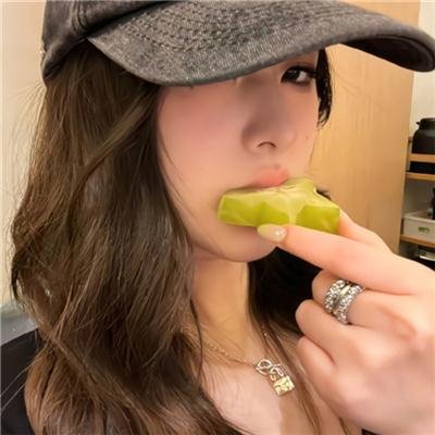 爱子十六岁 海报